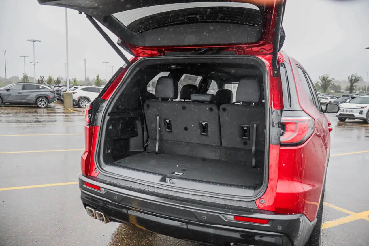 GMC Acadia снимка GMC Acadia