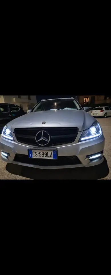 Mercedes-Benz C 220