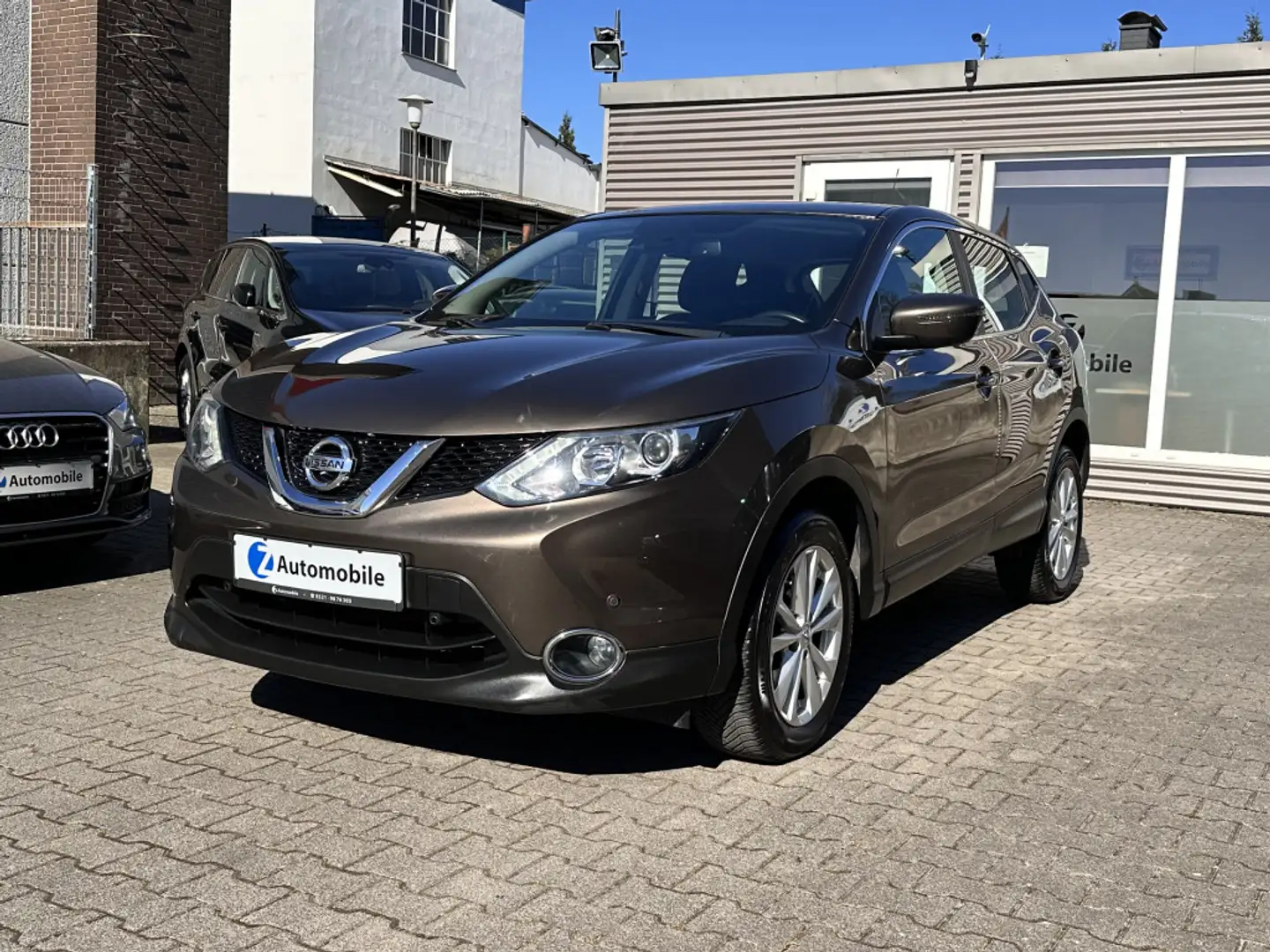 Nissan Qashqai 1.5 dCi Acenta 4x4 Kam.*Navi*AHK - 2