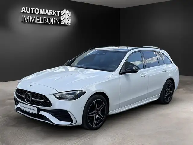 Mercedes-Benz C-Class view 4