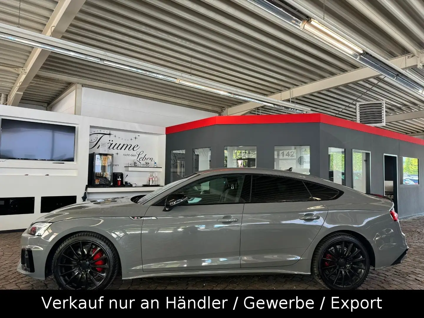 Audi A5 Sportback 40 TDI quattro S line Grijs - 2