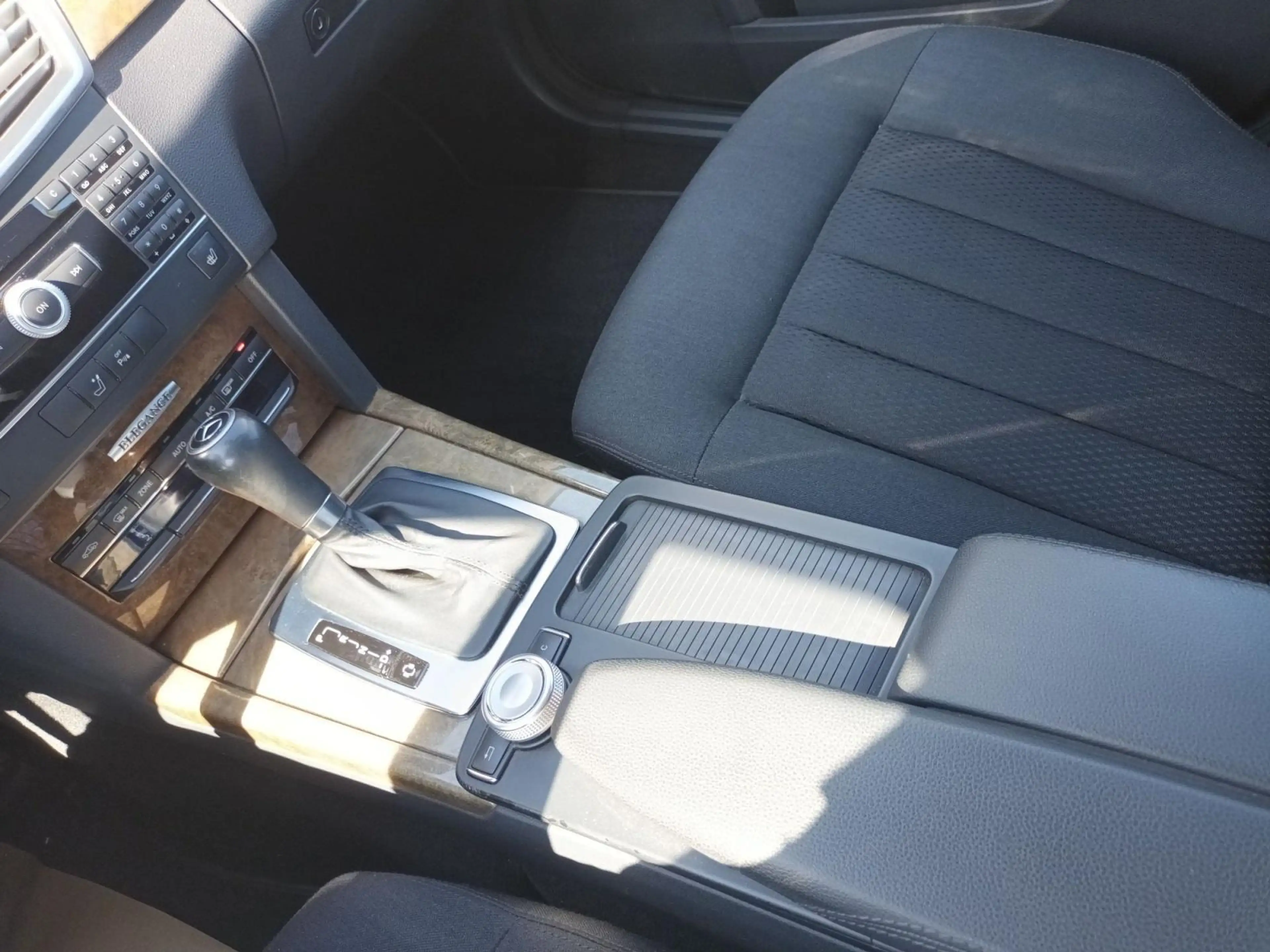 Mercedes-Benz E 220 CDI BlueEfficiency (212.002) Elegance BlueEffic... — photo 14