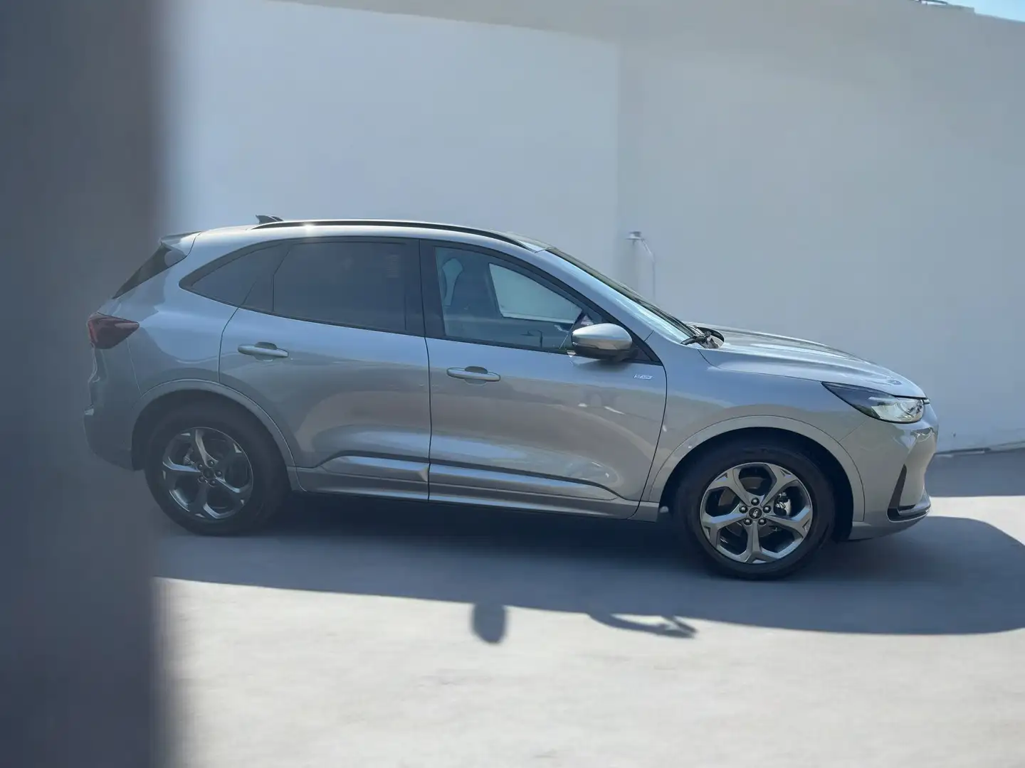 Ford Kuga ST-Line AHK FGS 5.Jahre/100.000KM Argent - 2