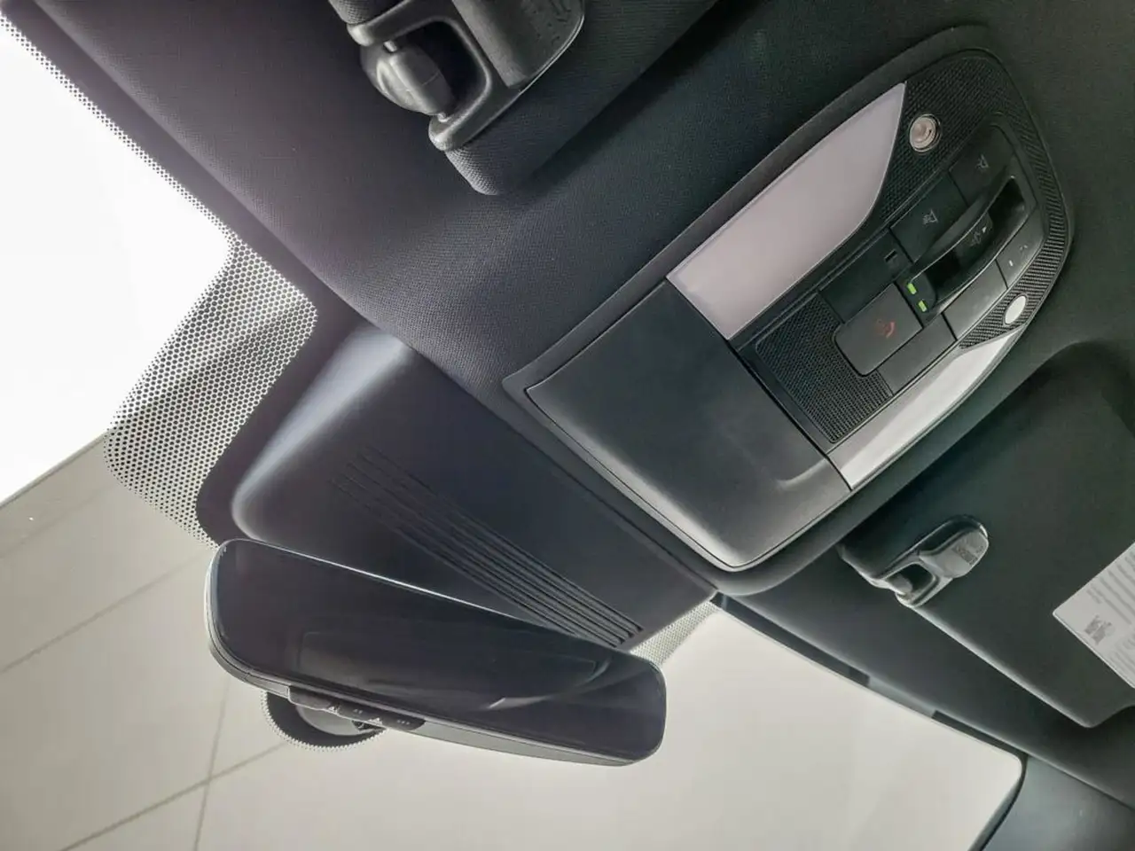 Infiniti QX50 снимка Infiniti QX50