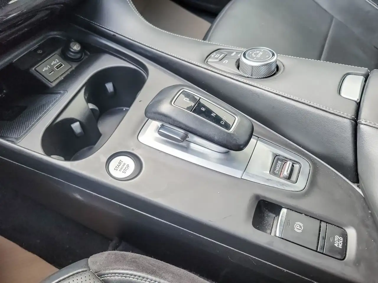Infiniti QX50 снимка Infiniti QX50