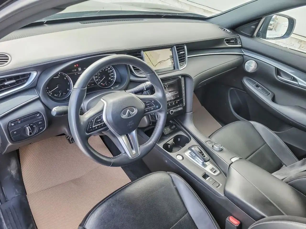 Infiniti QX50 снимка Infiniti QX50