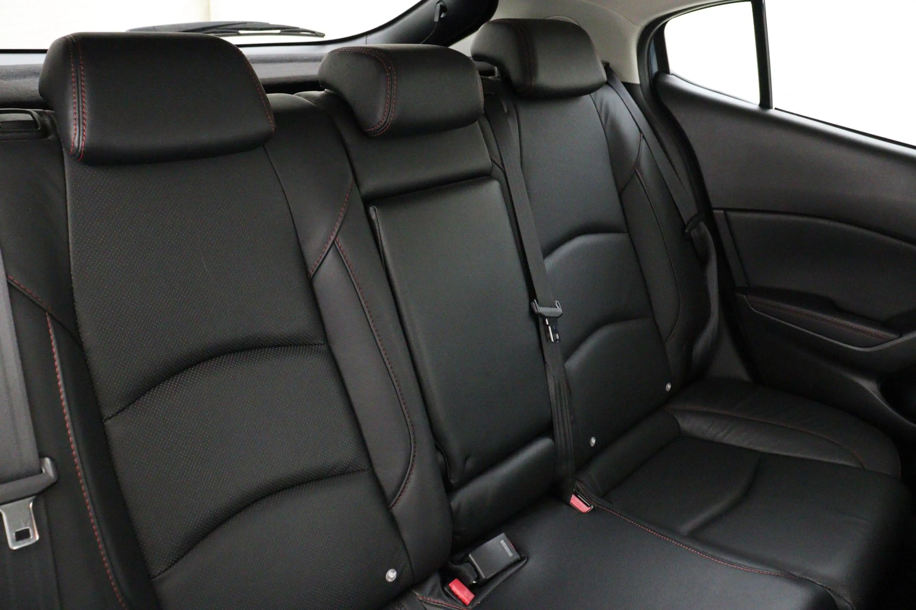 Mazda 3 2.0 GT-M -CRUISE|BOSE|HEAD-UP DISP.|KEYLESS|LEDER| — photo 12