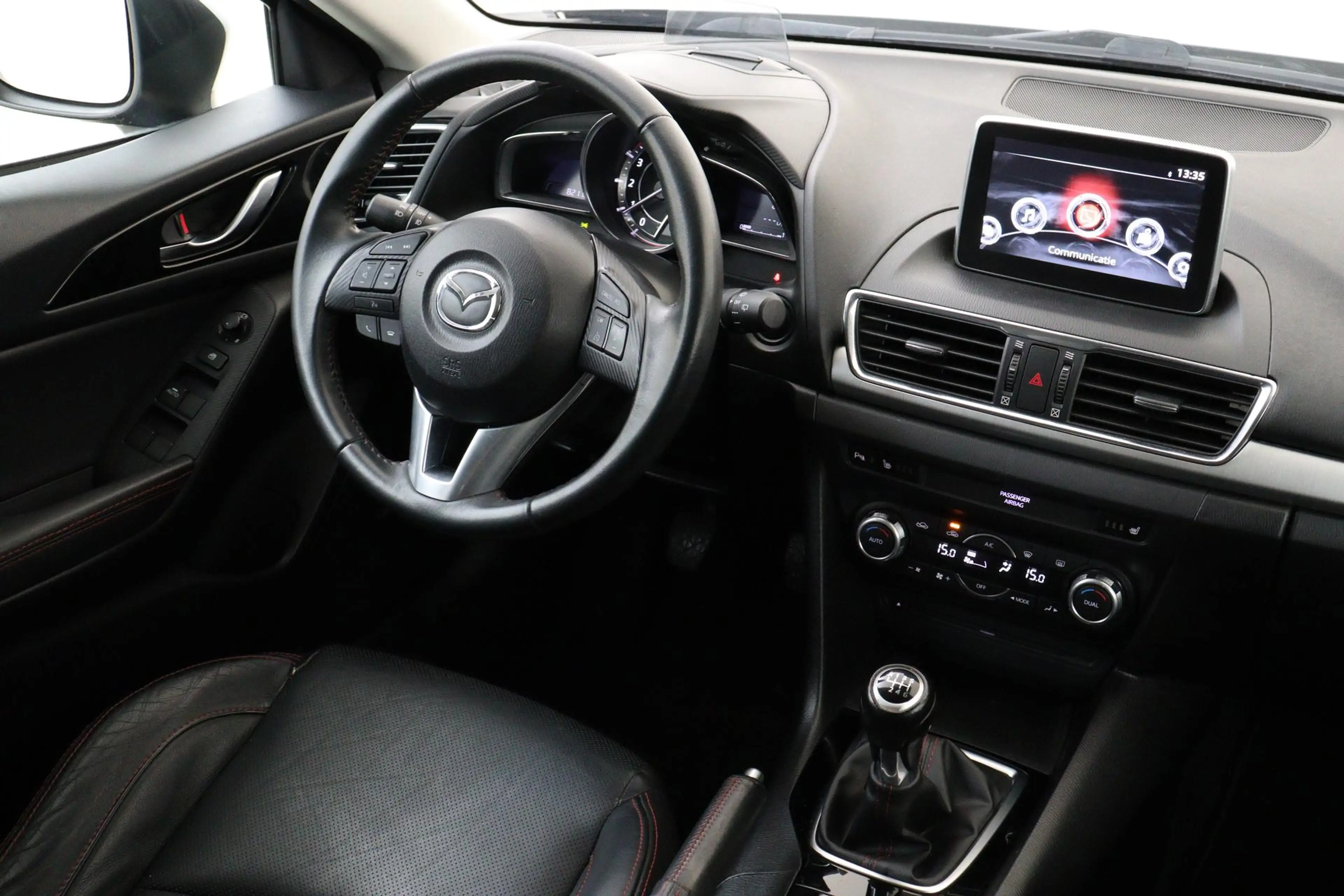 Mazda 3 2.0 GT-M -CRUISE|BOSE|HEAD-UP DISP.|KEYLESS|LEDER| — photo 6