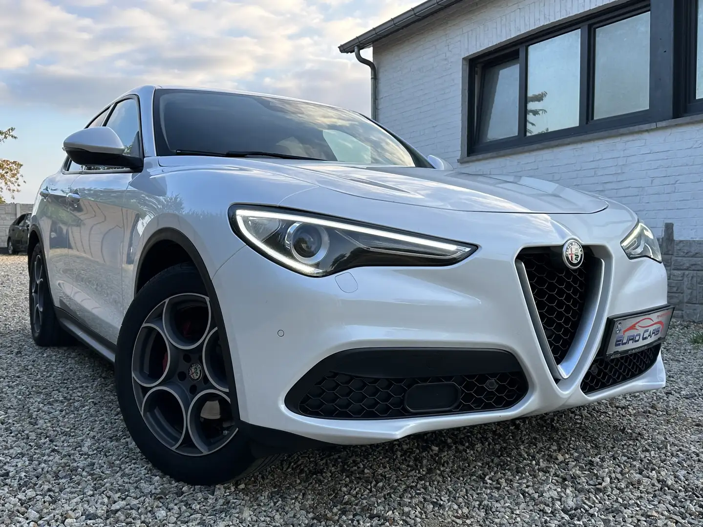 Alfa Romeo Stelvio 2.2 JTD Super CUIR/XENON/CAMERA/NAVI/11892€HTVA Blanc - 2