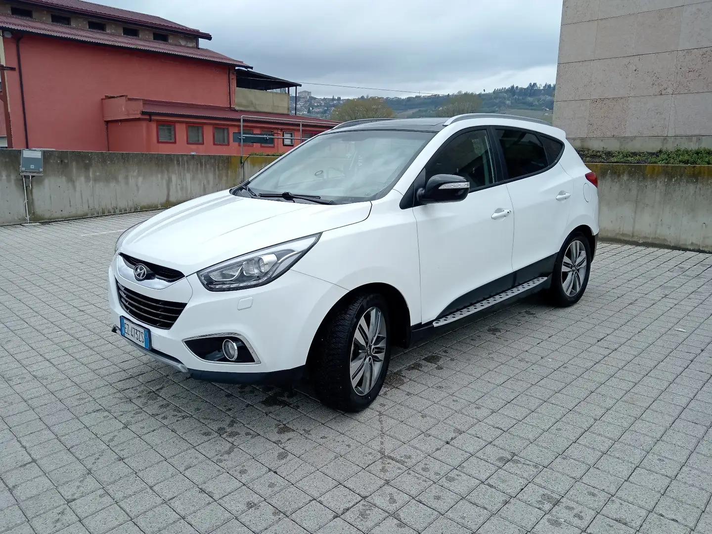 Hyundai iX35 1.7 crdi Classic 2wd Bianco - 1