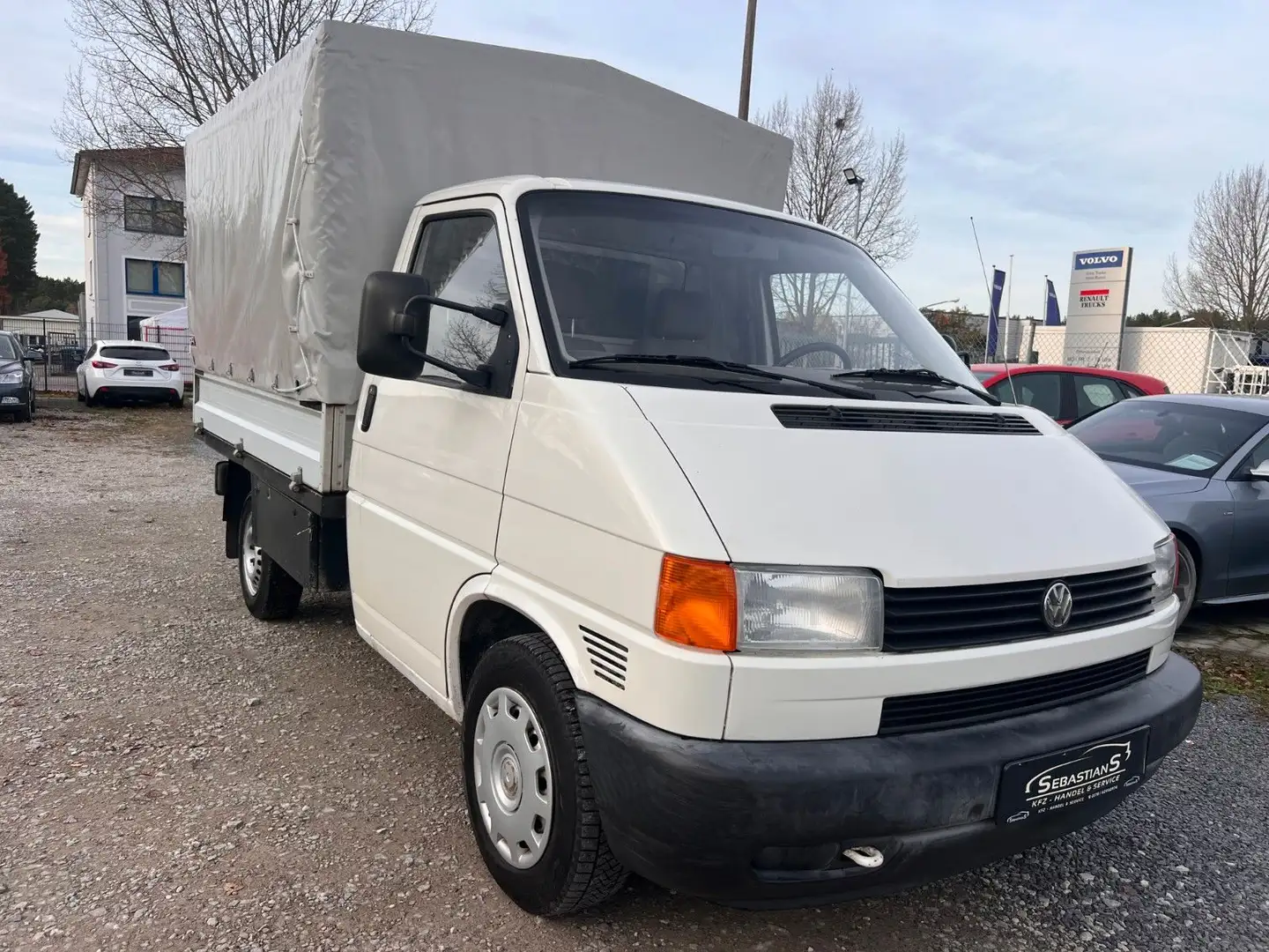 Volkswagen T4 Pritsche mit Plane und Sprigel Weiß - 1