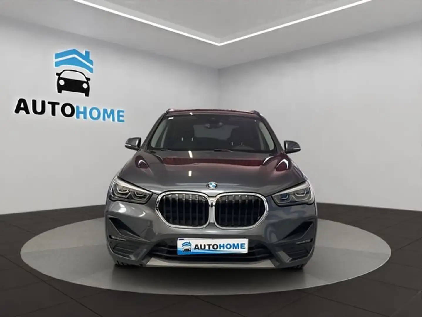 BMW X1 xDrive 20dA Gris - 2