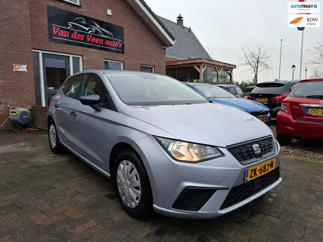SEAT Ibiza 1.0 MPI Reference. Zeer netjes, bluetooth, parkeer
