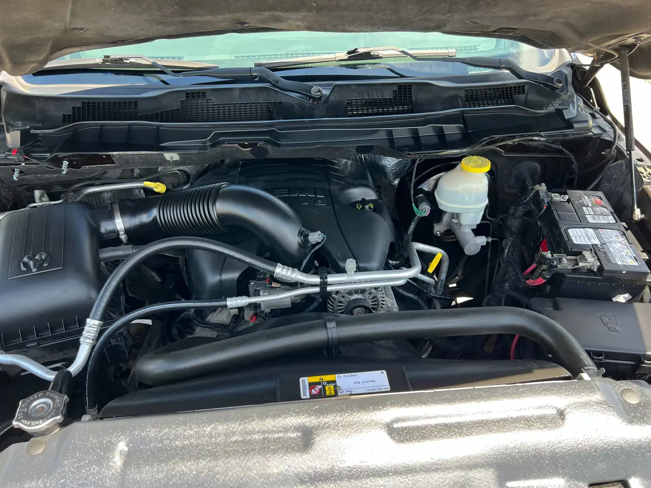 RAM 1500 снимка RAM 1500
