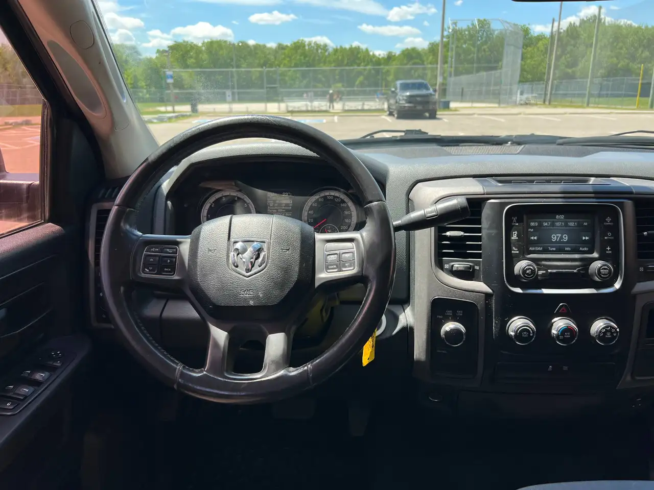 RAM 1500 снимка RAM 1500