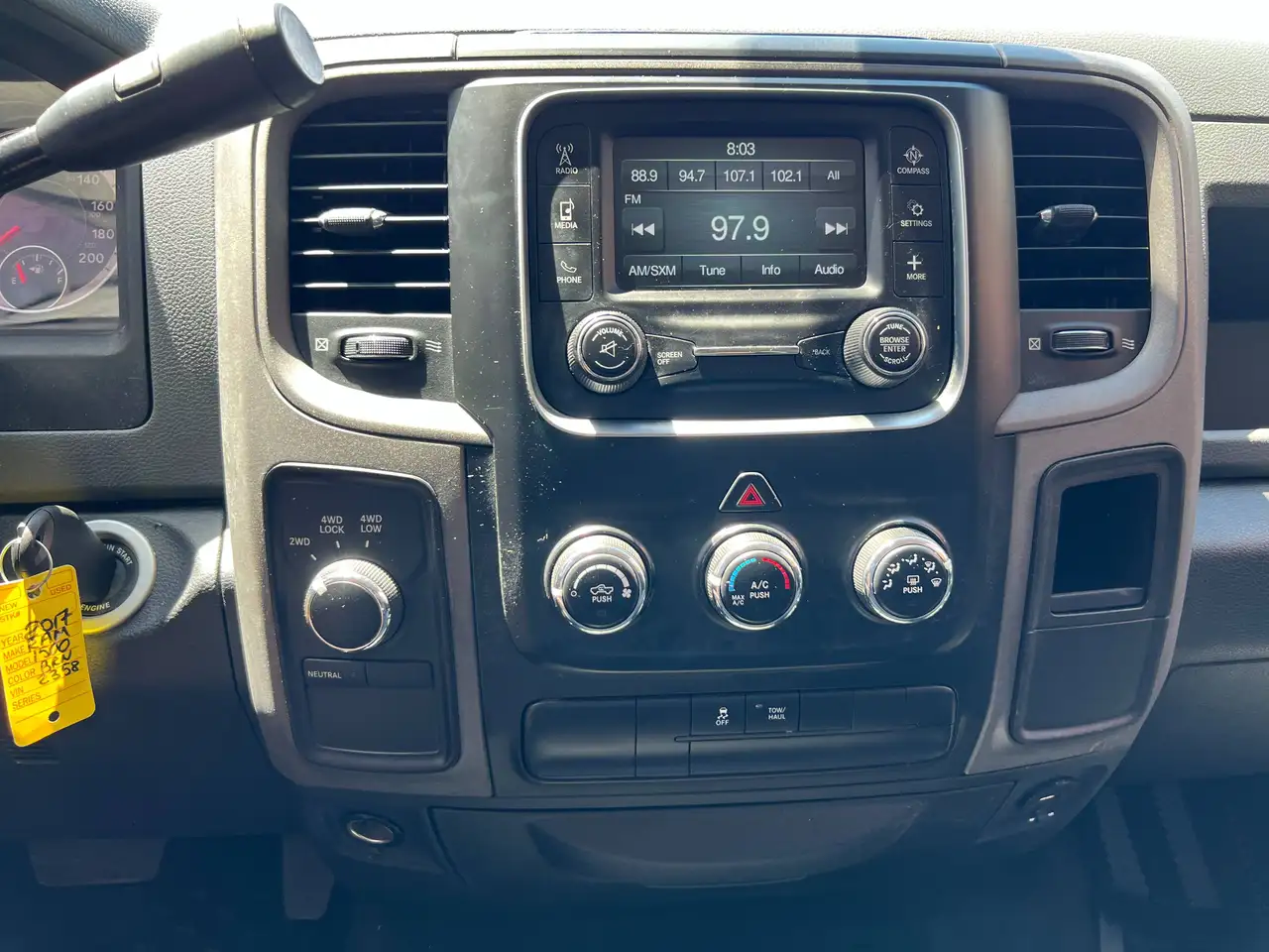 RAM 1500 снимка RAM 1500