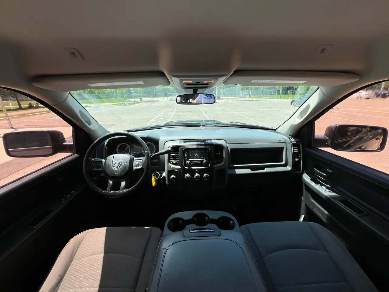 RAM 1500 снимка RAM 1500