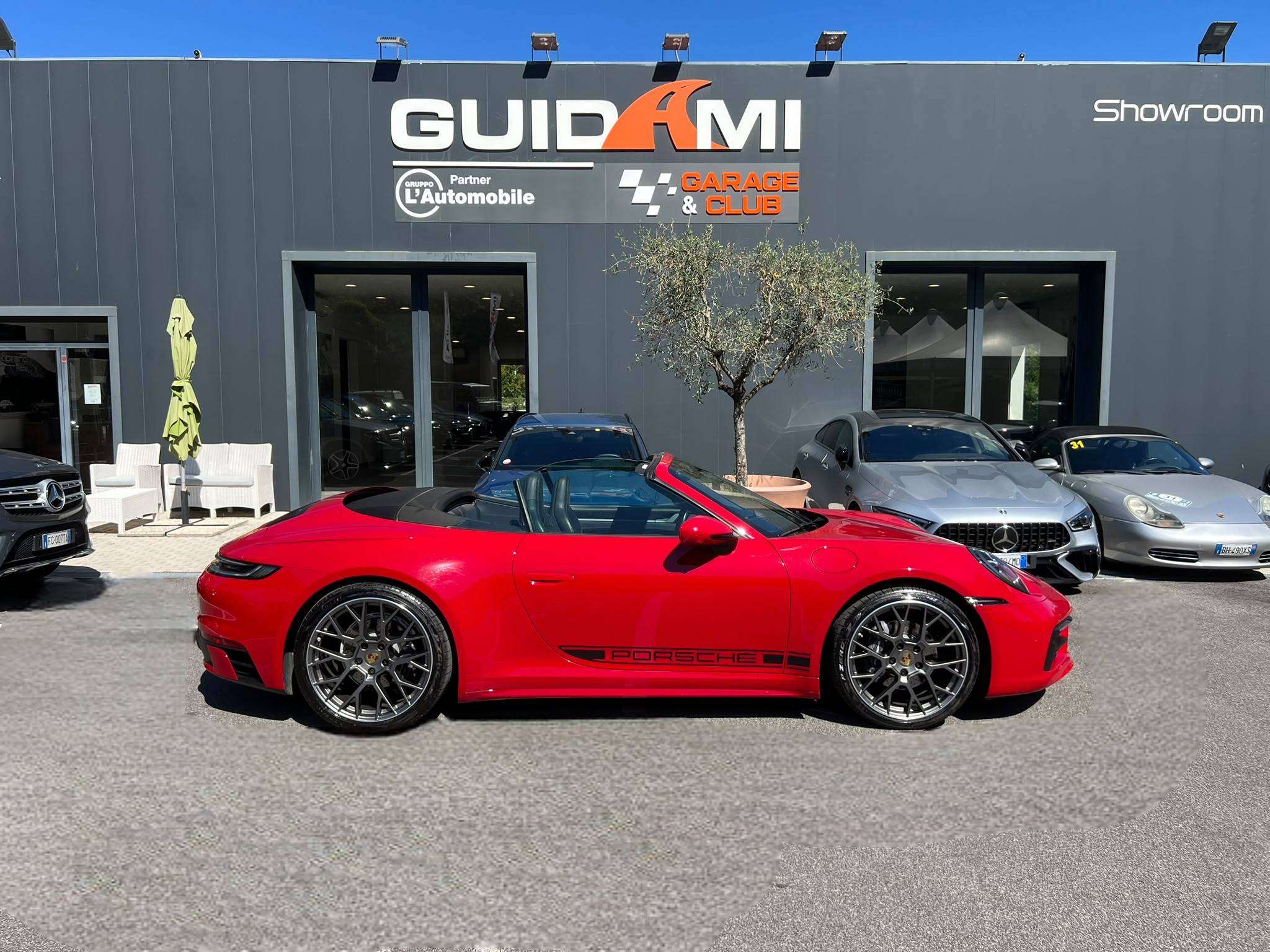 Porsche 911