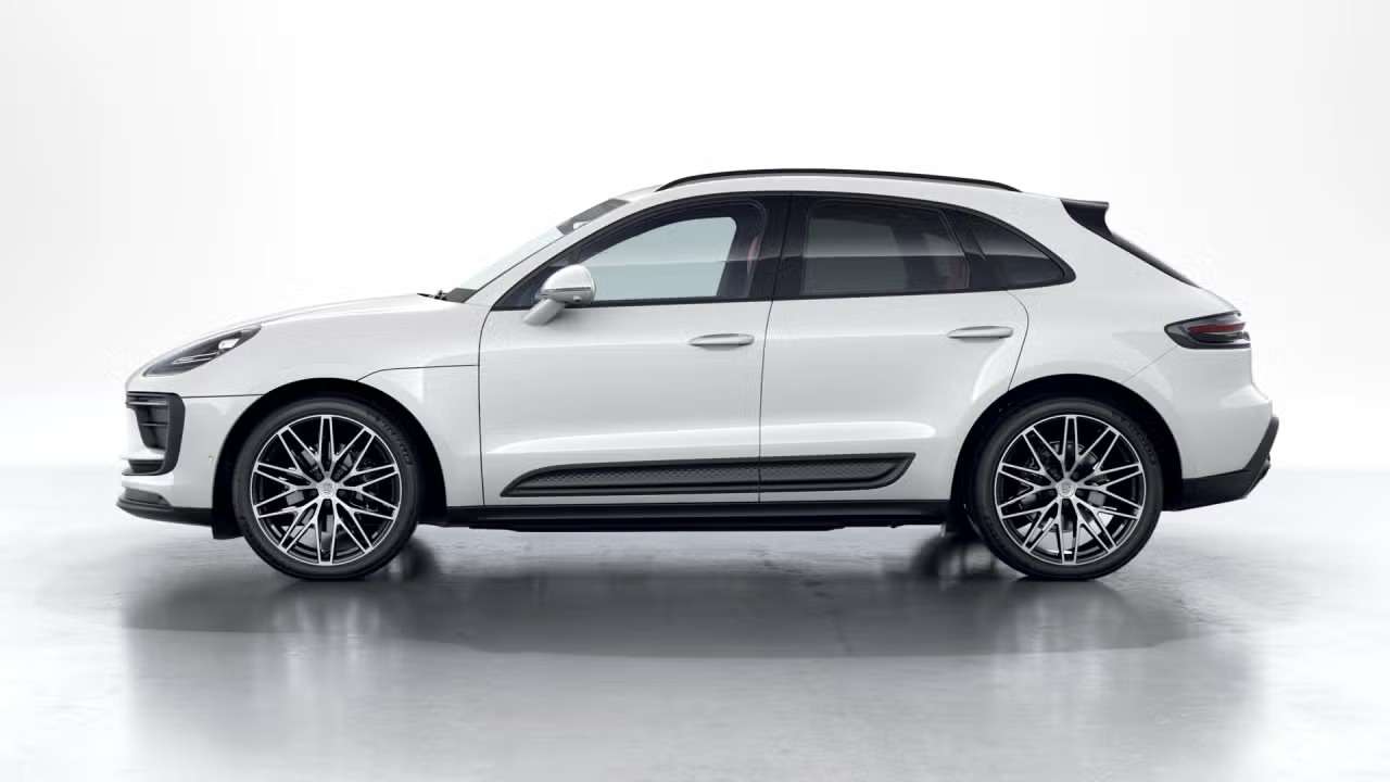 2026 Porsche Macan AWD alt 2