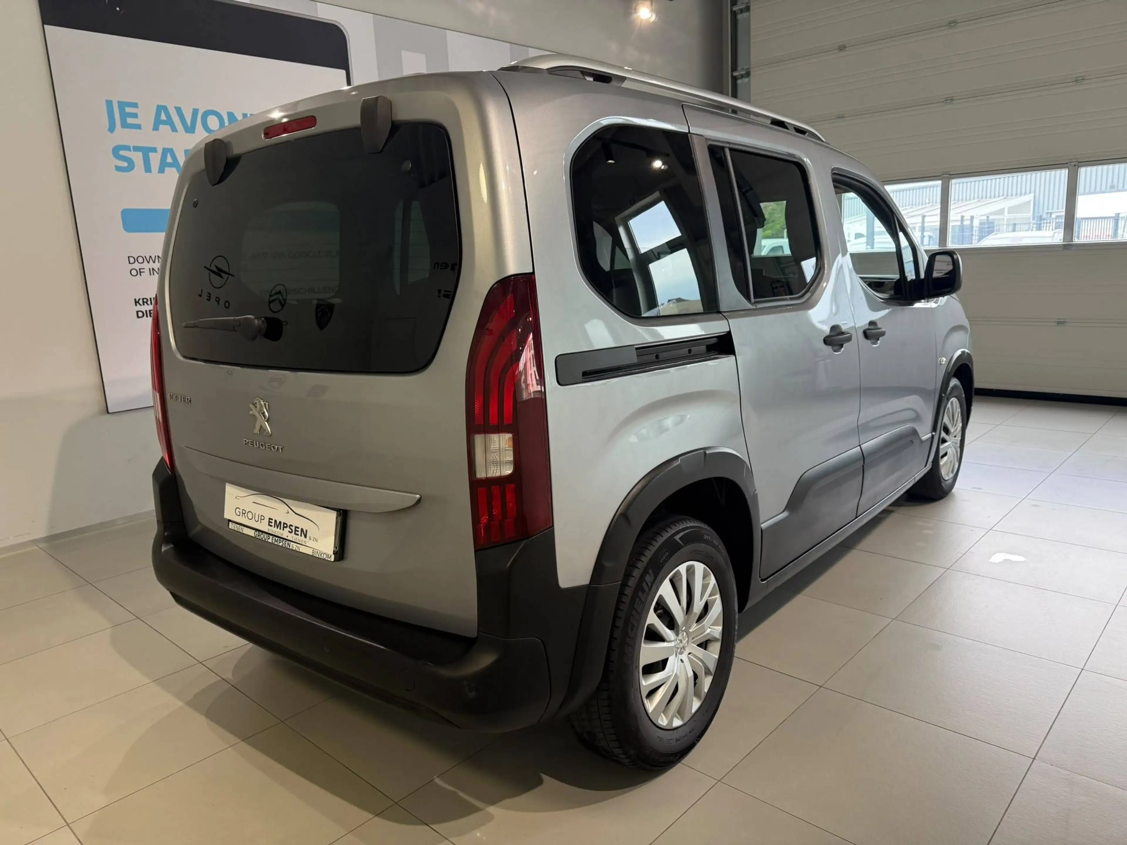Peugeot Rifter Rifter 1.2 Benzine M Allure — photo 4