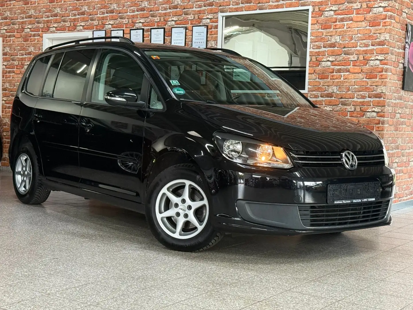 Volkswagen Touran -1.6 TDI-7 Sitzer-AHK-Alu-SHZ-Tempomat Noir - 1