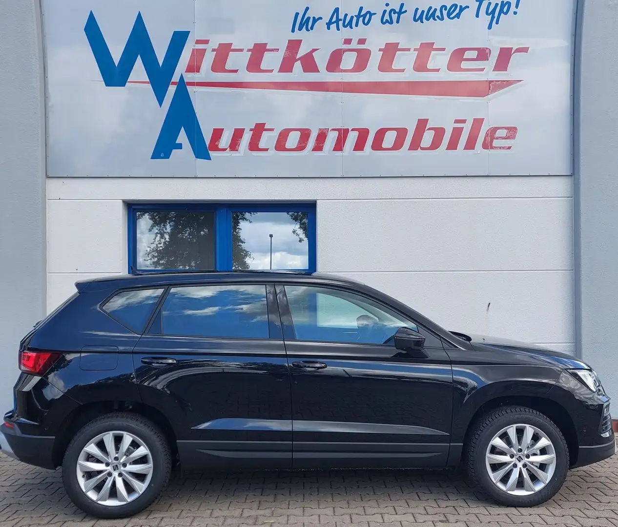 SEAT Ateca Style 1,5 TSI Style Kamera,Ahk,ACC Schwarz - 1