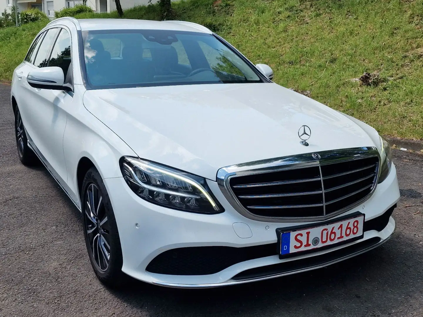 Mercedes-Benz C 300 d T 9G Exclusive,1Hand,LED, KAM, NAVI,AHK Blanc - 1