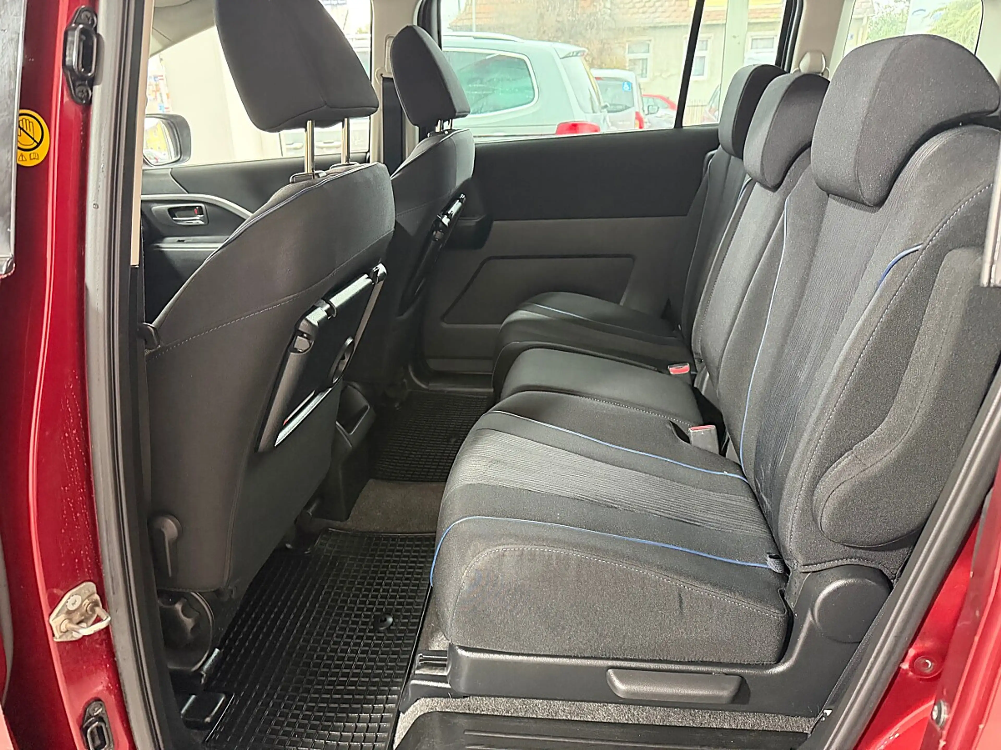 Mazda 5 Mazda5 1,6 CDI — photo 14