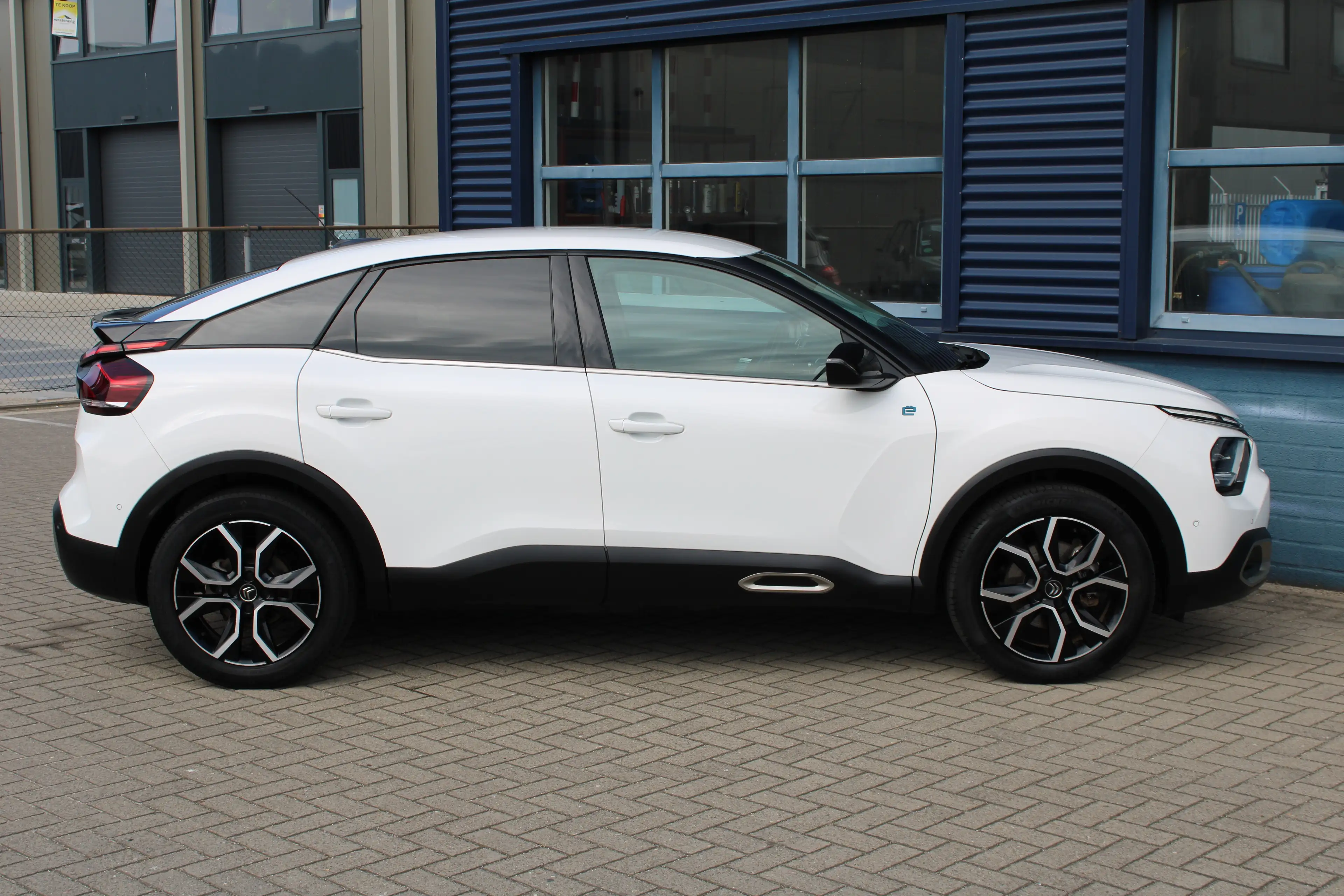 Citroen E-C4 Electric Feel Pack 50 kWh Climate Control | Cruise Control — photo 9