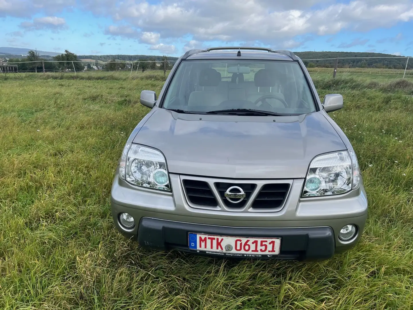 Nissan X-Trail X-Trail 2.2 Di 4x4 Sport- TOP Zustand Gris - 2