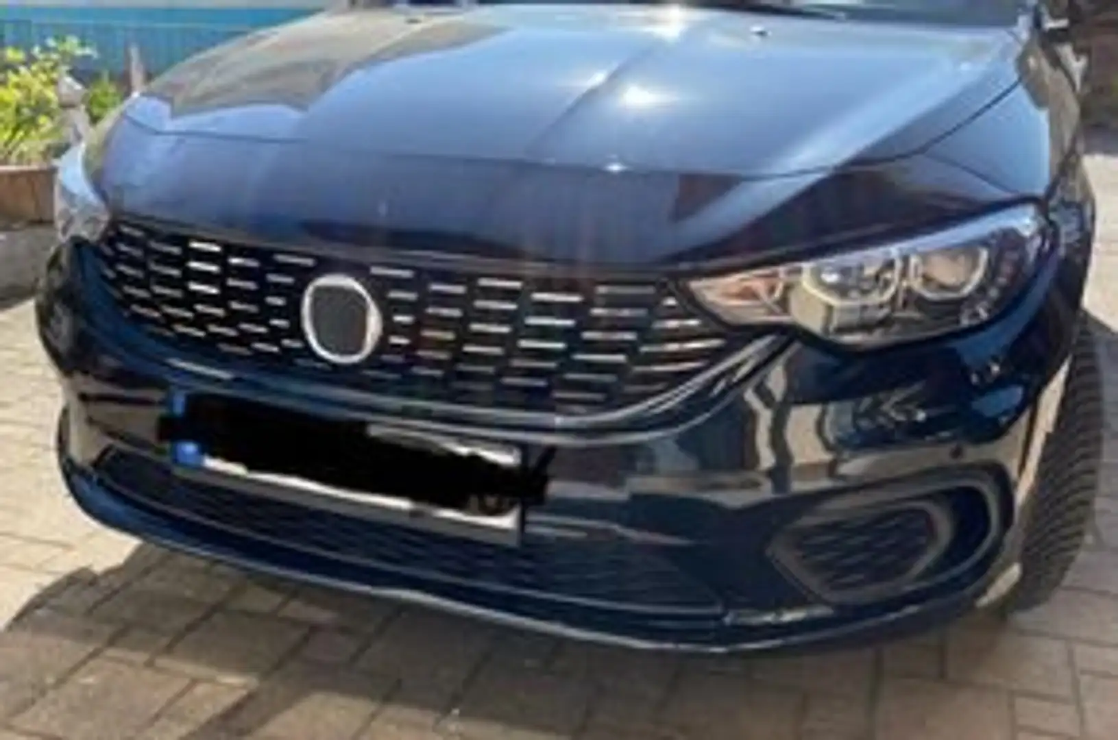 Fiat Tipo Tipo 1.4 T-Jet Easy Schwarz - 2