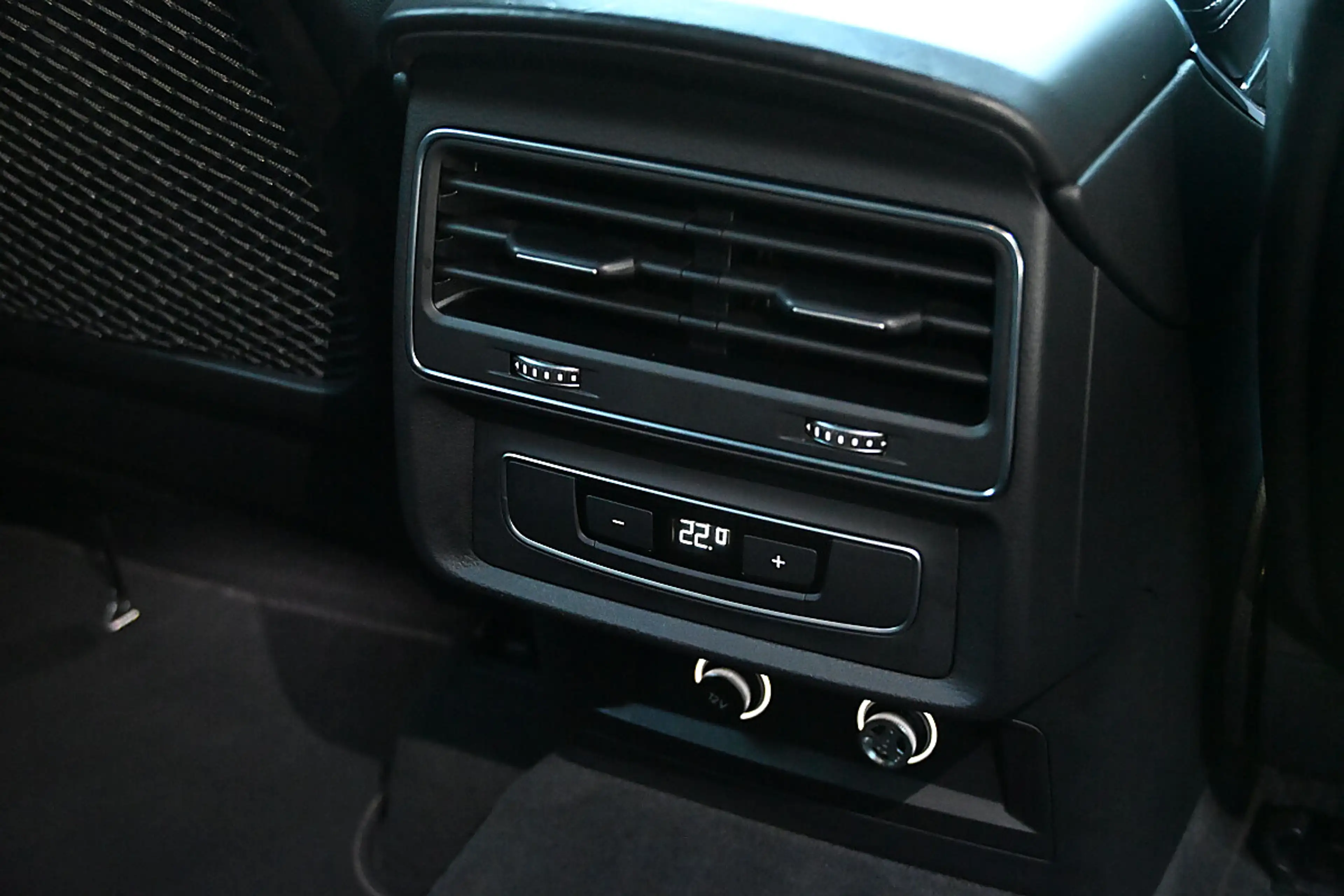 Audi Q7 55 TFSI e PHEV quattro S line AHK, Luftfederung... — photo 9
