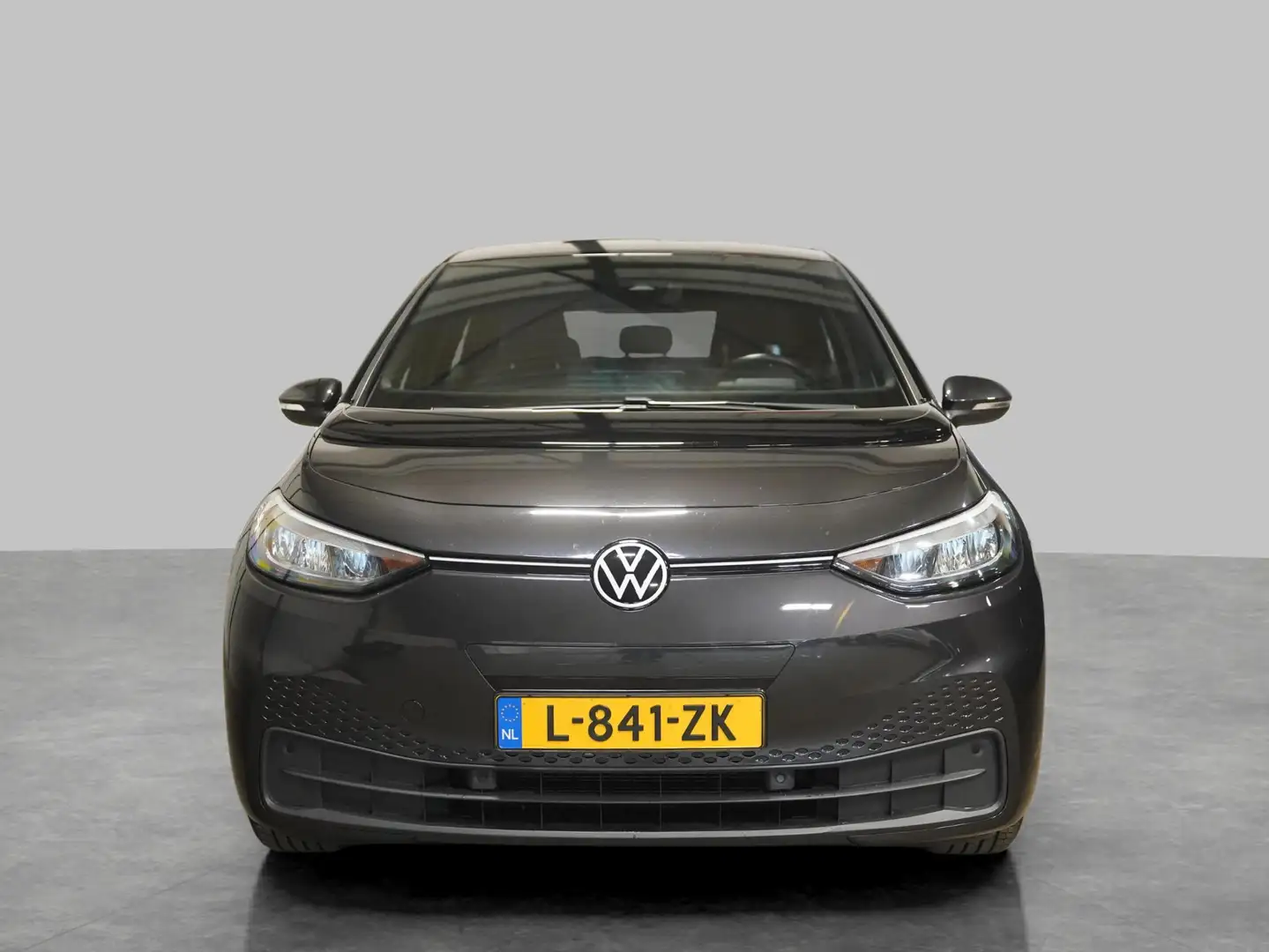 Volkswagen ID.3 Life 58 kWh | Apple Carplay | Stoelverwarming | 18 Grijs - 2
