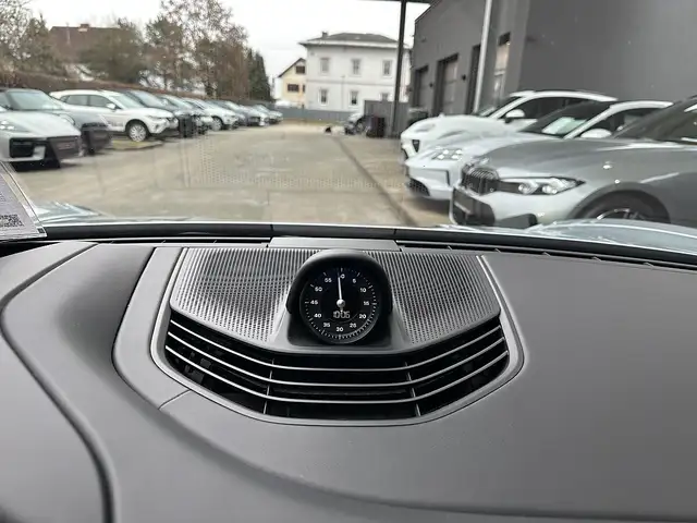 Porsche Taycan 4S Cross Turismo / Active Ride / Off Road Desig... Ansicht 25