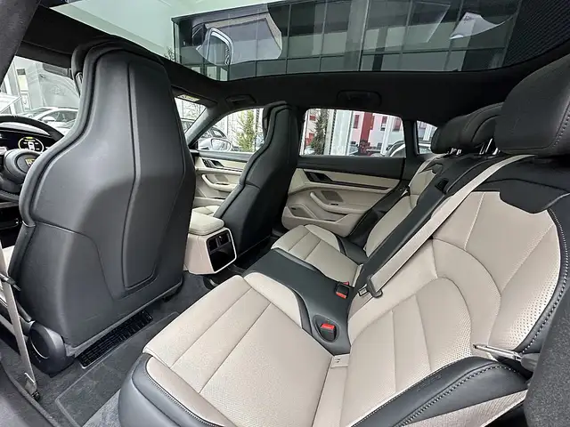 Porsche Taycan 4S Cross Turismo / Active Ride / Off Road Desig... Ansicht 15