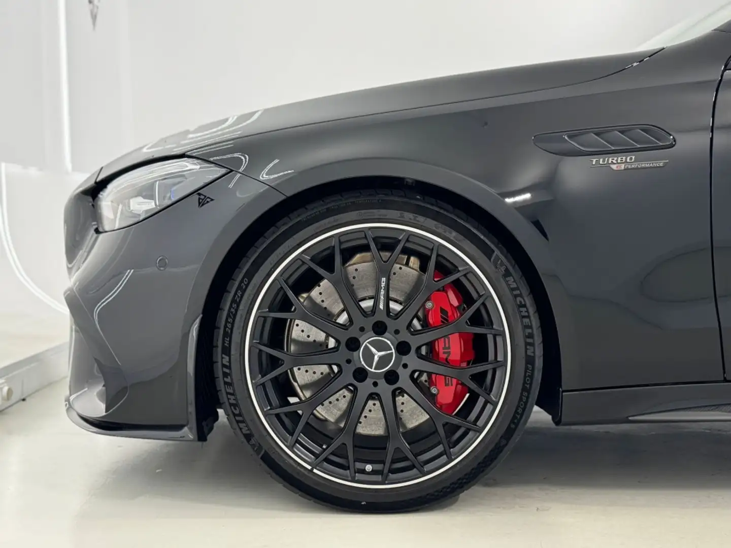 Mercedes-Benz C 63 AMG S E Performance 4Matic+ Negro - 2