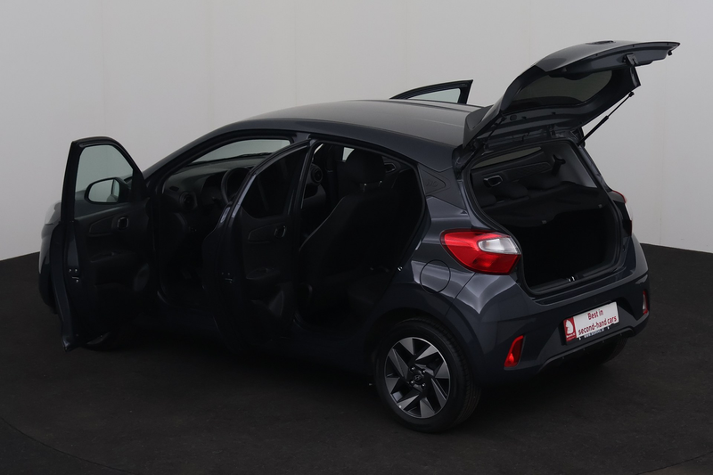 Hyundai i10 1.0 MPi + GPS + CAMERA + PDC + CRUISE + ALU — photo 8