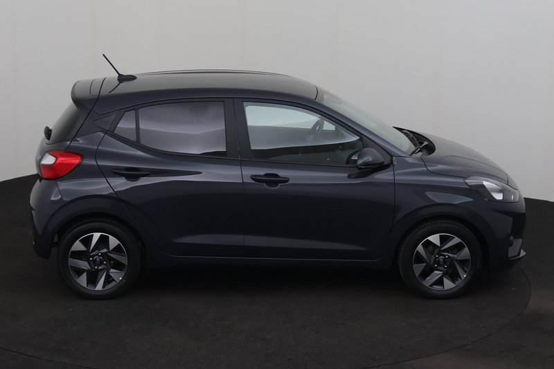 Hyundai i10 1.0 MPi + GPS + CAMERA + PDC + CRUISE + ALU — photo 5