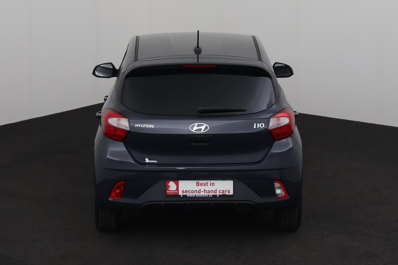 Hyundai i10 1.0 MPi + GPS + CAMERA + PDC + CRUISE + ALU — photo 6