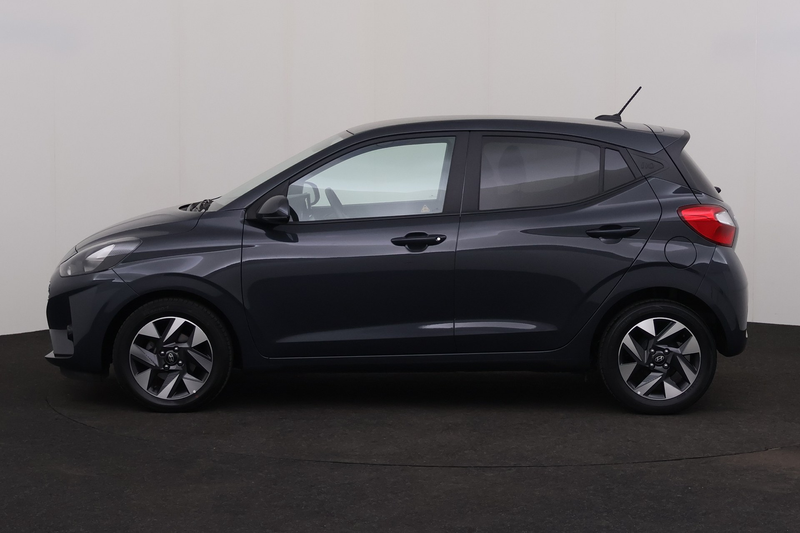 Hyundai i10 1.0 MPi + GPS + CAMERA + PDC + CRUISE + ALU — photo 2