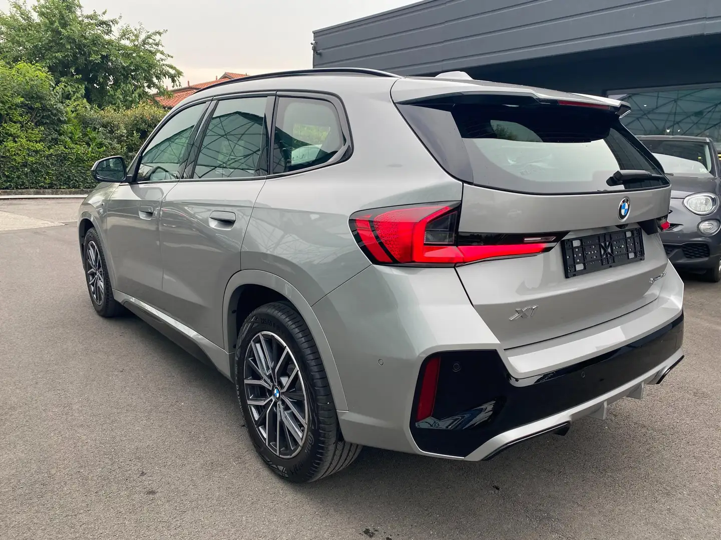 BMW X1 sDrive 18d MSport CERCHI 18,PELLE,KEYLESS Verde - 2