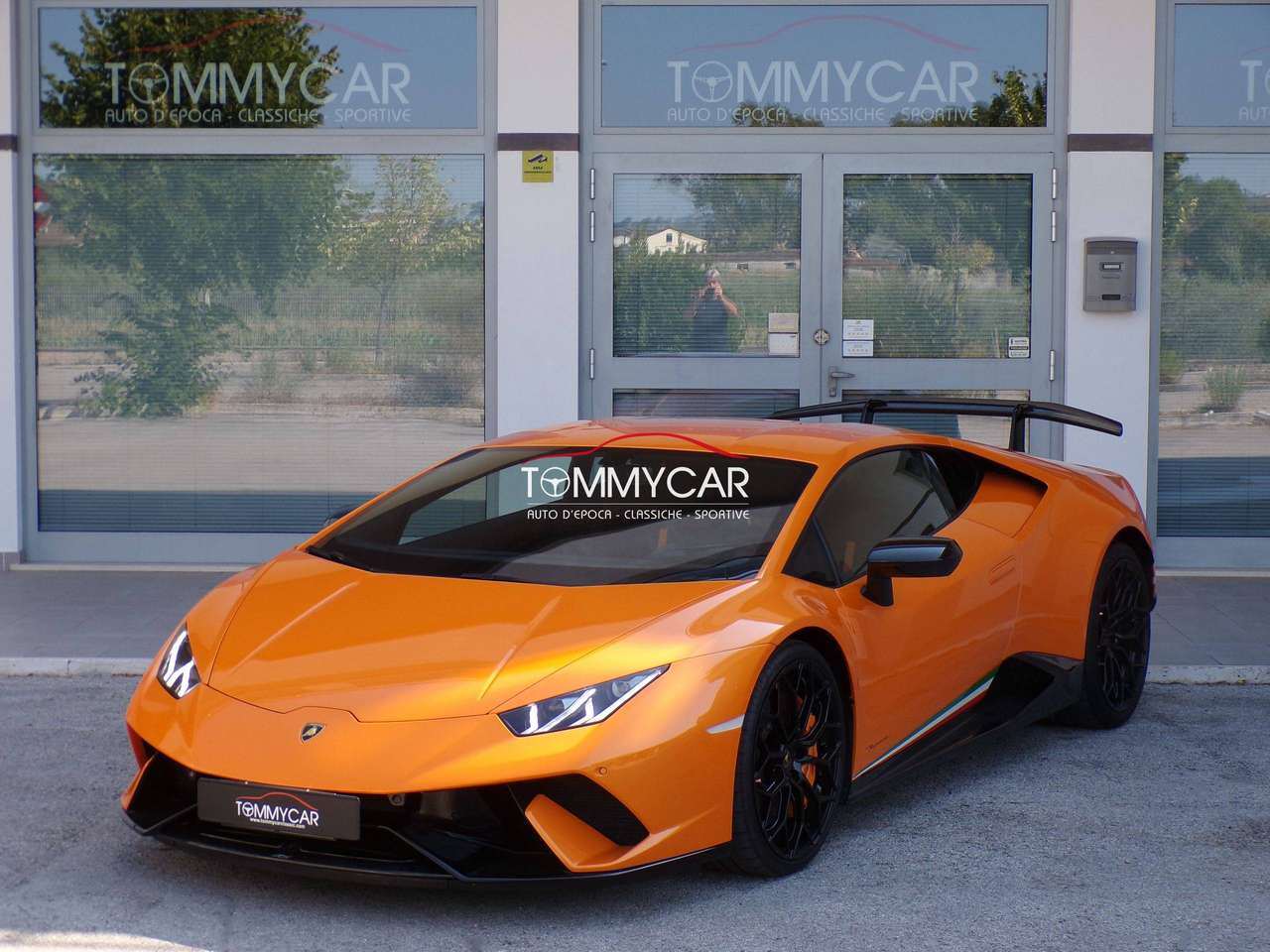 Lamborghini Huracán Performante 5.2 640 cv.- IVA Esposta 100% detraibile - Ufficiale Italia - Arancio Borealis Perlescente