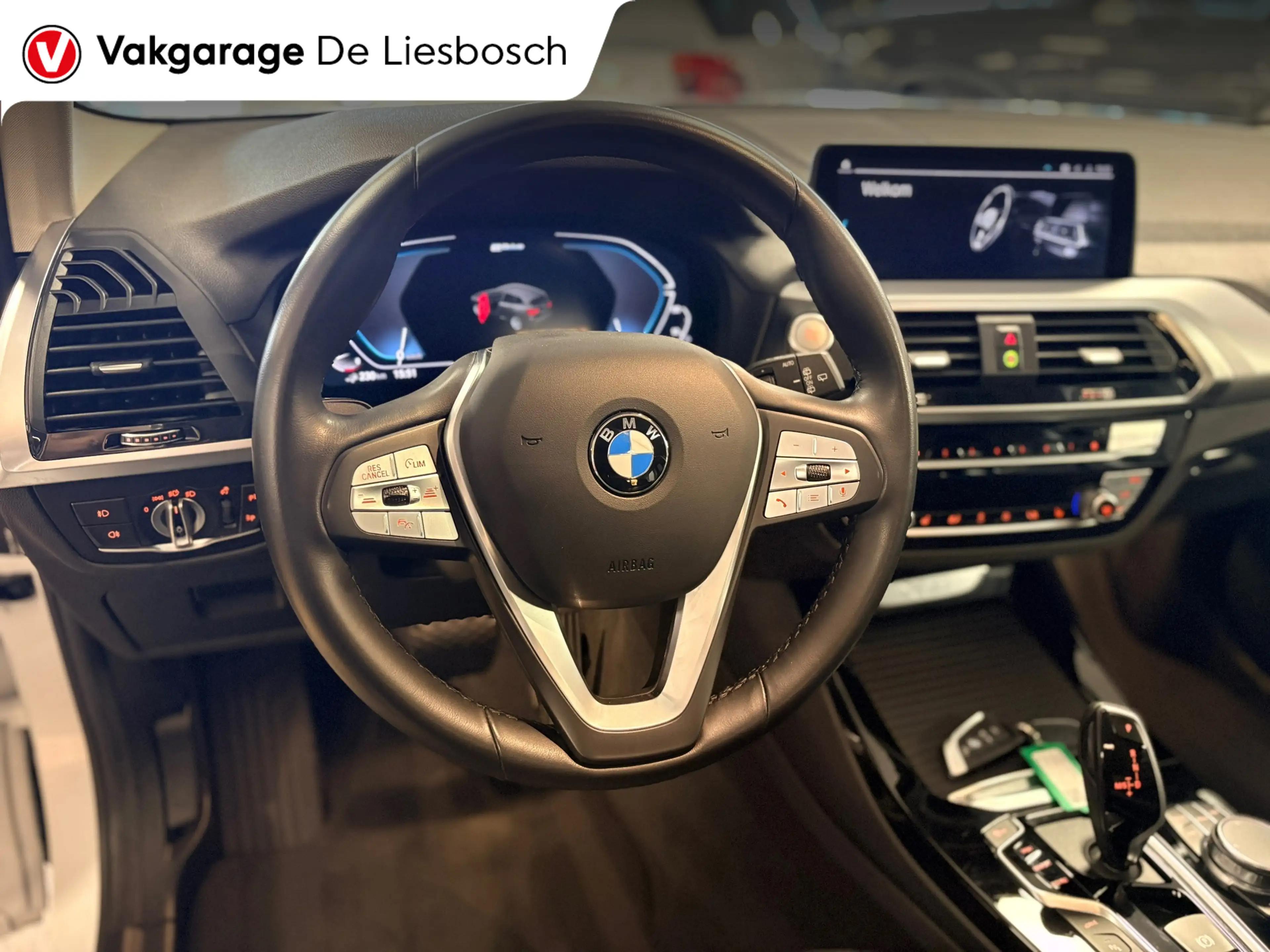 BMW X3 XDrive30e Executive / stoelverwarming / cruisecont — photo 15