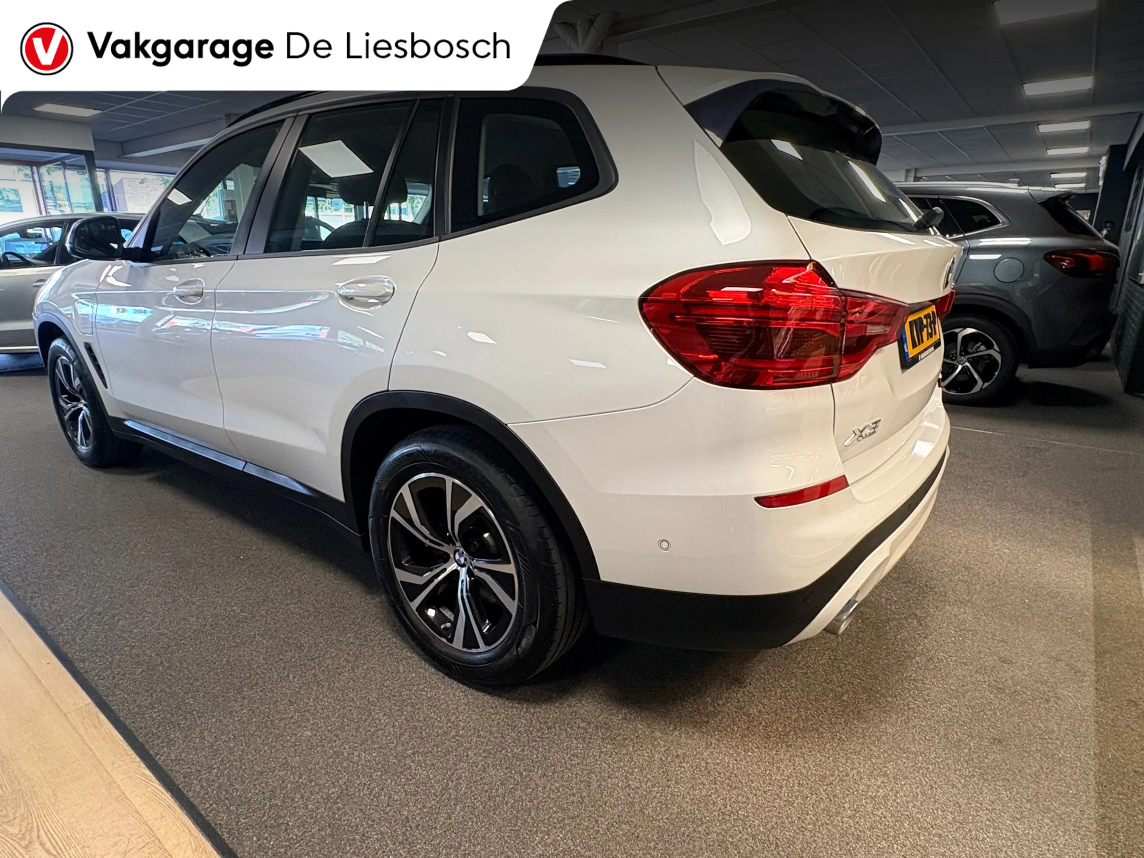 BMW X3 XDrive30e Executive / stoelverwarming / cruisecont — photo 5
