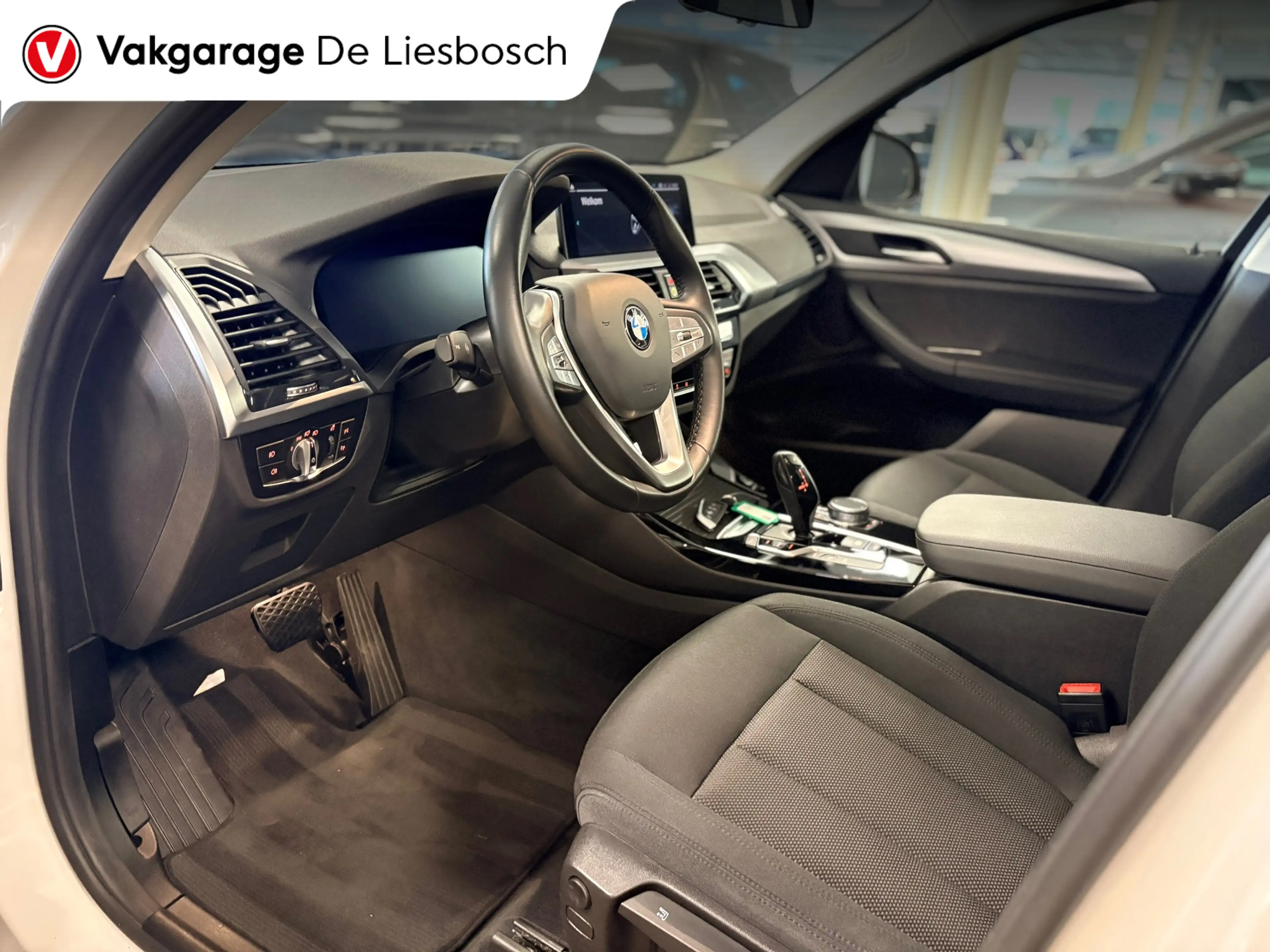 BMW X3 XDrive30e Executive / stoelverwarming / cruisecont — photo 11