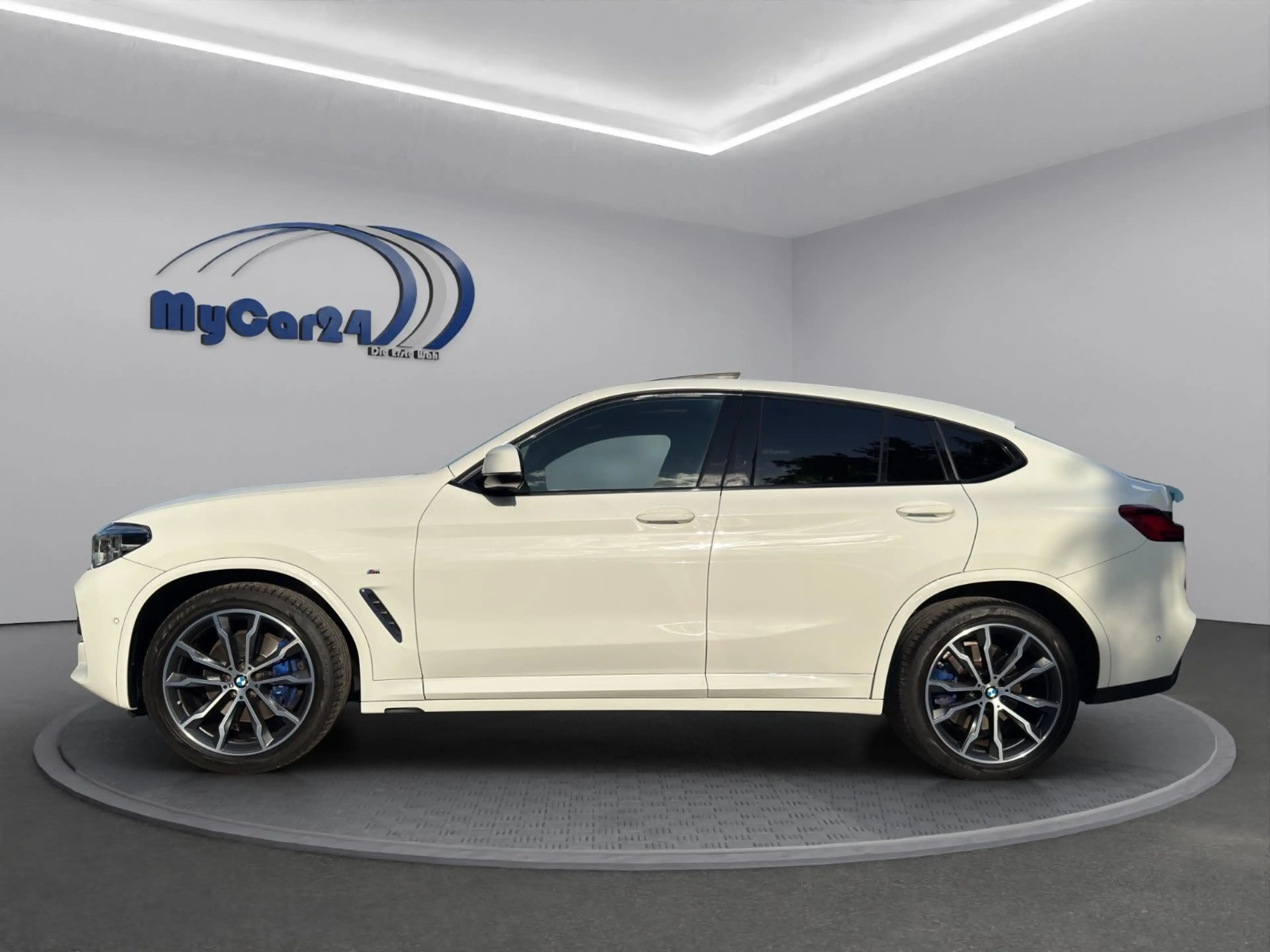 BMW X4 30i xDrive°M-Sport X°Pano°HeadUp°Cam°Memory — photo 10