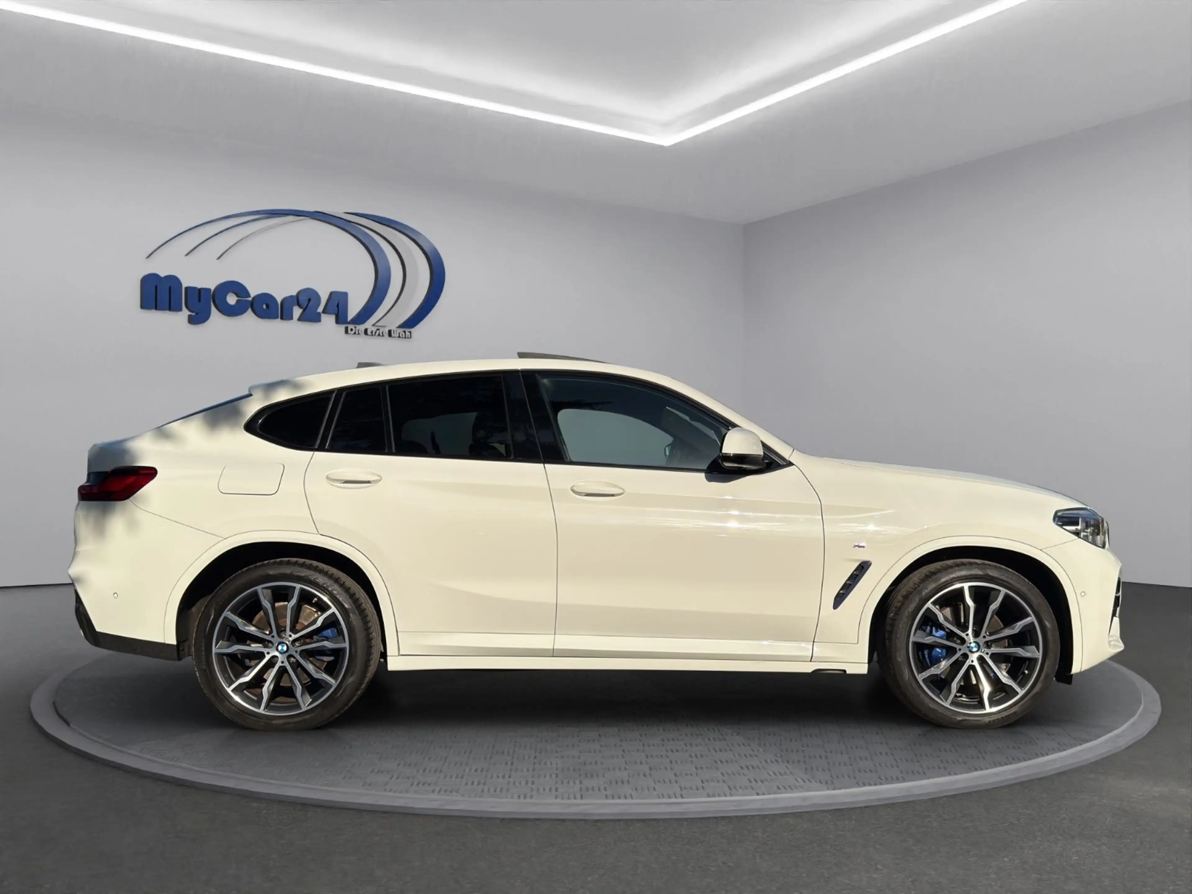BMW X4 30i xDrive°M-Sport X°Pano°HeadUp°Cam°Memory — photo 12