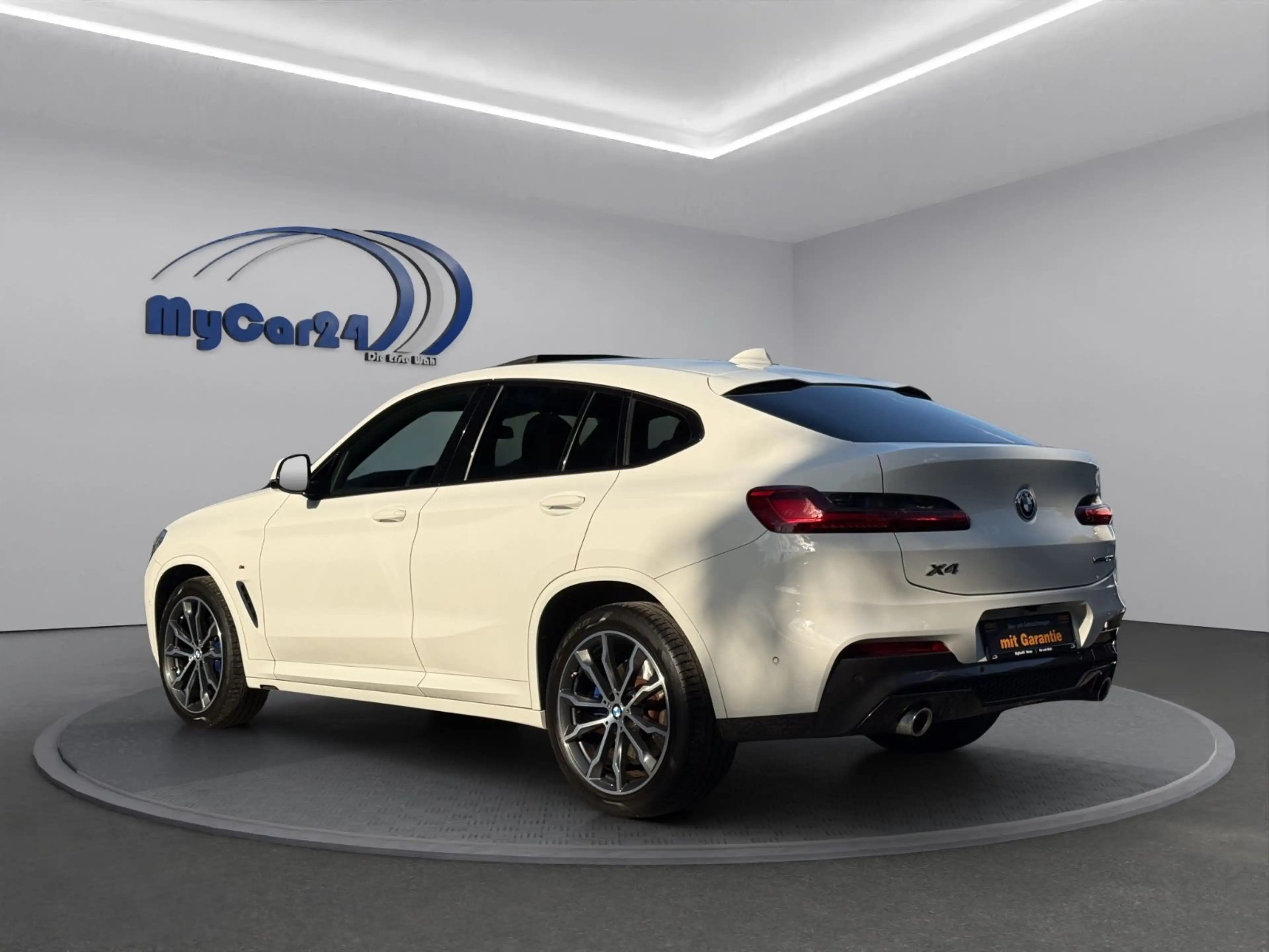 BMW X4 30i xDrive°M-Sport X°Pano°HeadUp°Cam°Memory — photo 4