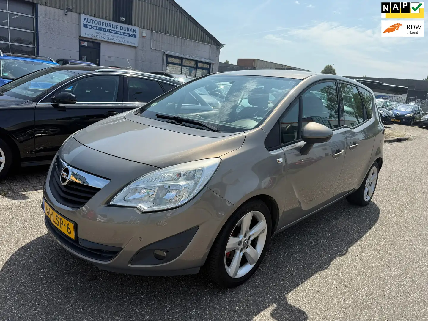 Opel Meriva 1.4 Edition Clima Bj:2010 NAP! Bruin - 1
