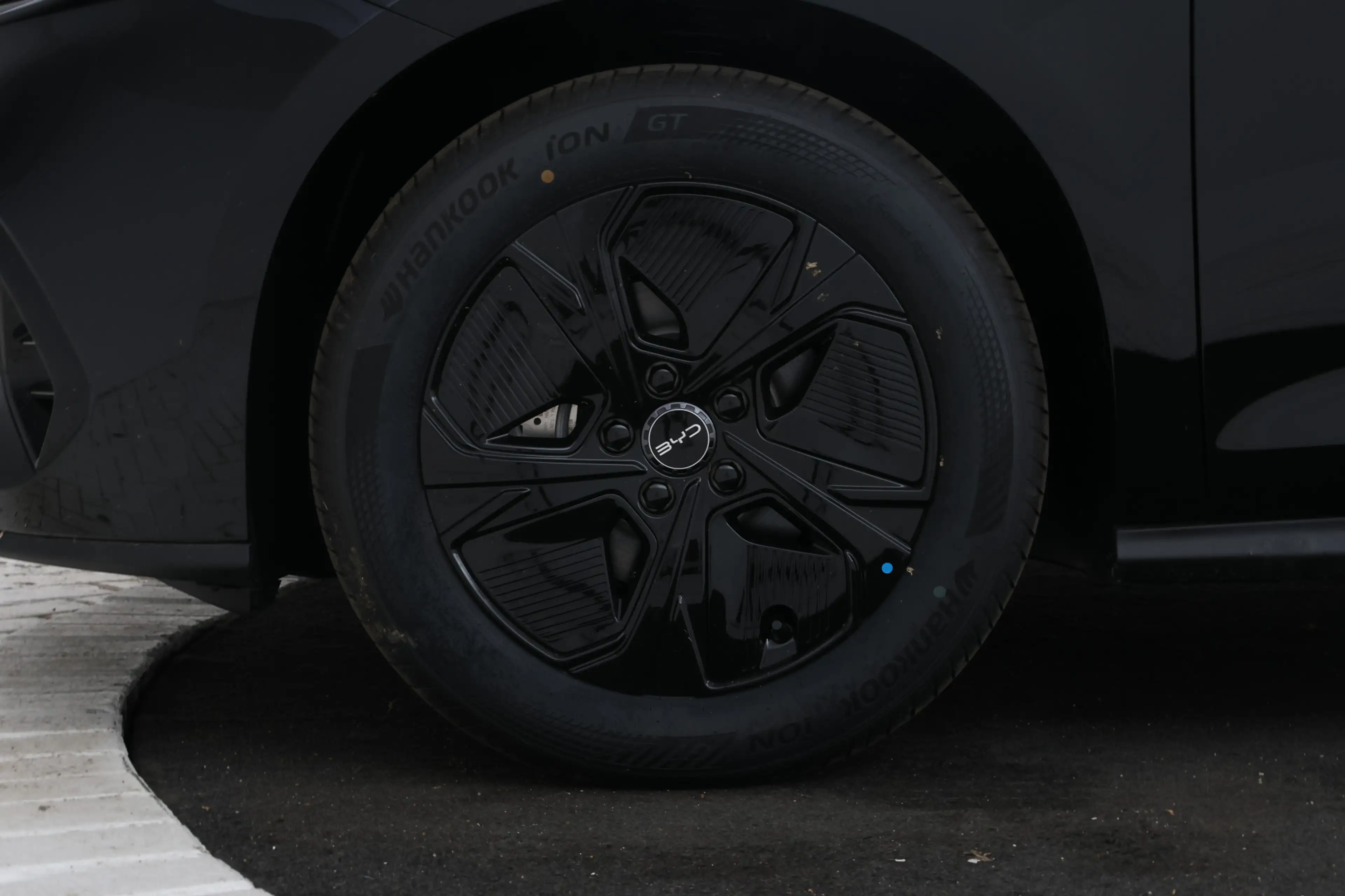 BYD Seal 6 Touring 1.5 DM-i Boost keuze uit 15 stuks — photo 7